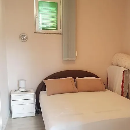 Apartman With Parking Space Sveti Filip I Jakov, Biograd - 16759 *
