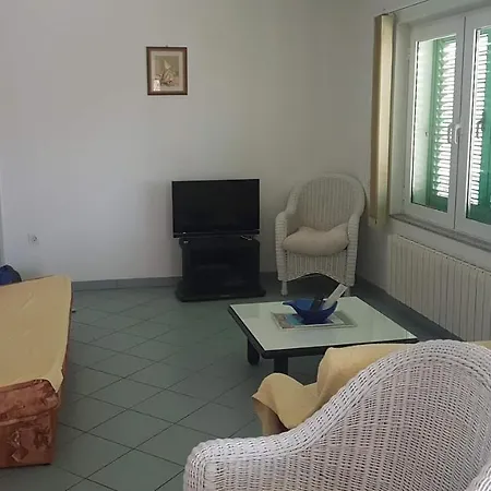 Apartment With A Parking Space Sveti Filip I Jakov, Biograd - 16759 *